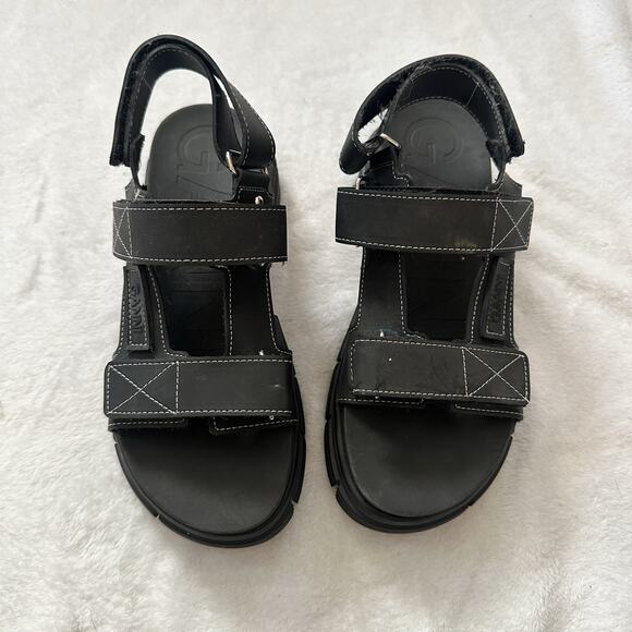 Ganni Chunky Strappy Rubber Fisherman Sandals. - Picture 4 of 9